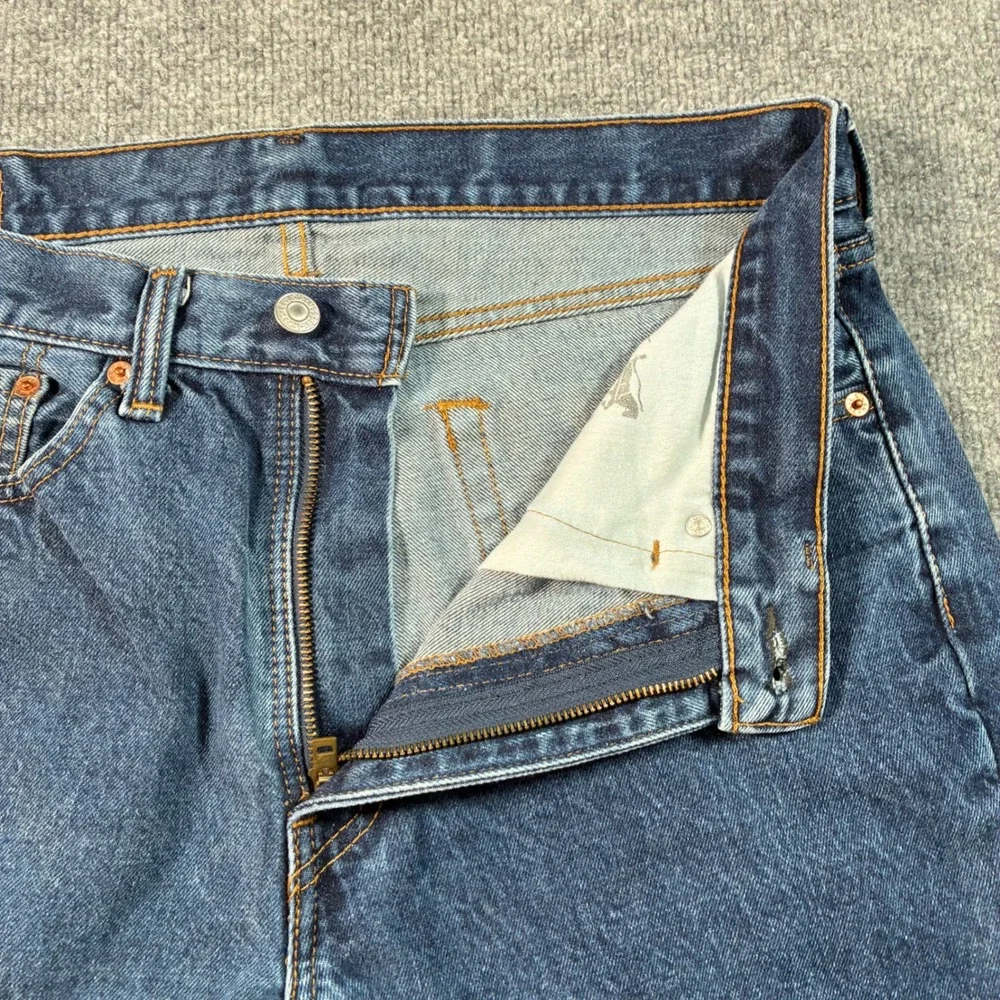 Levis 505 Regular Fit Straight Leg Jeans Mens 34x30 Blue Excellent Denim Pants
